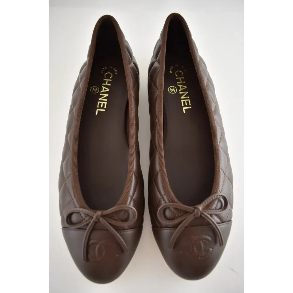 Chanel 26B Chocolate Dark Brown Lambskin Quilted CC Ballet Ballerina Flat 41.5